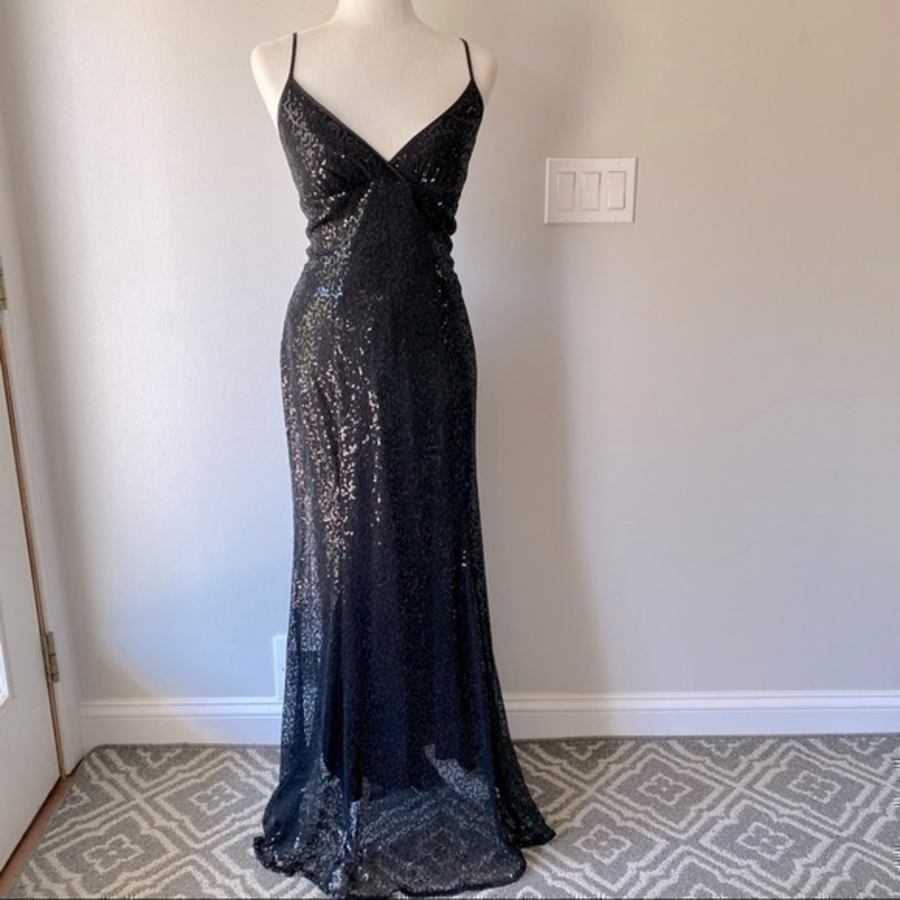 Masquerade women’s sequins maxi dress Size 7/8 
Color black